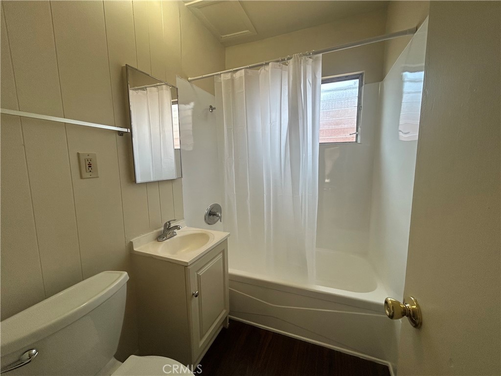 327 West Carson Street, Unit 4 Carson, CA 90745 - Photo 6 of 7 Bathroom of similar unit