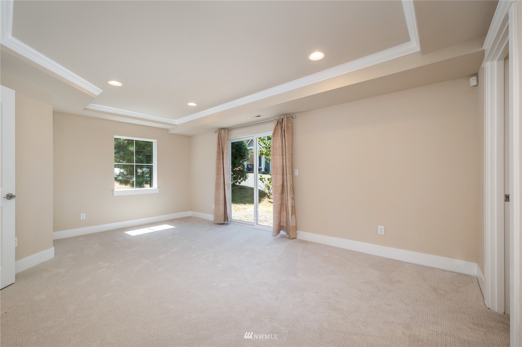 1369 Elma Place Northeast Renton, WA 98059 - Photo 29 of 35 Gallery Image 29