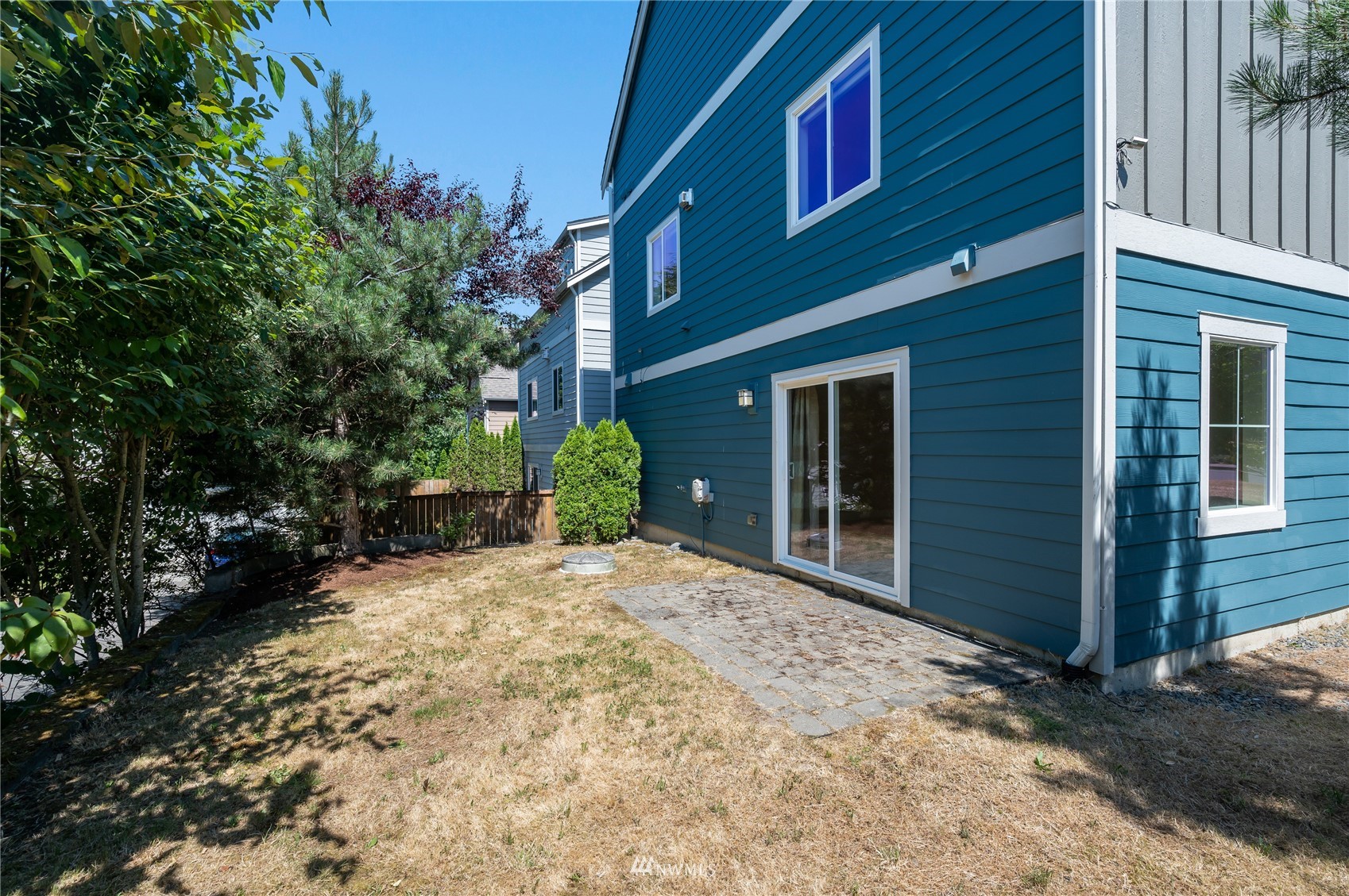 1369 Elma Place Northeast Renton, WA 98059 - Photo 34 of 35 Gallery Image 34