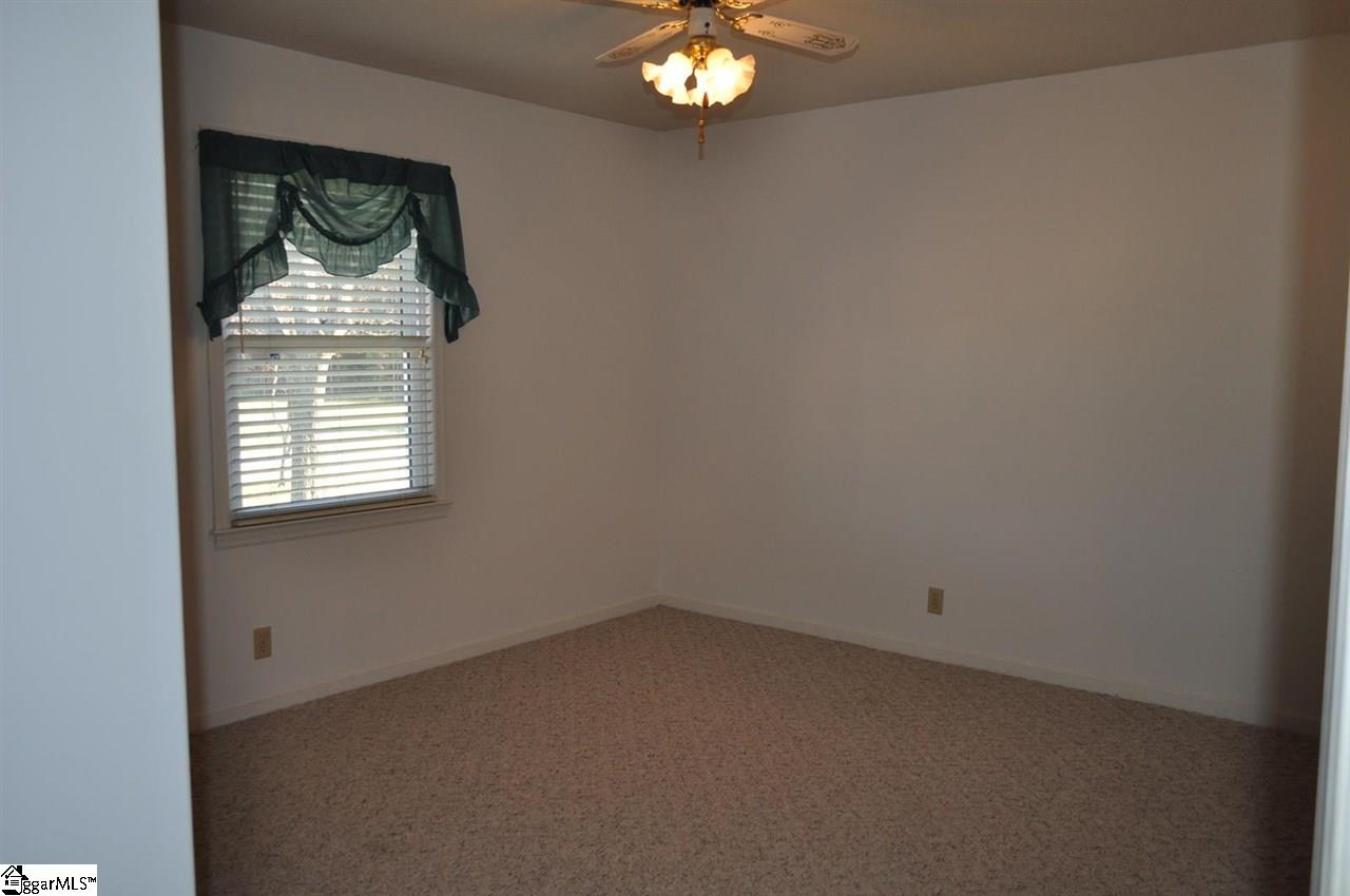 164 Lake Road Chesnee, SC 29323 - Photo 14 of 22