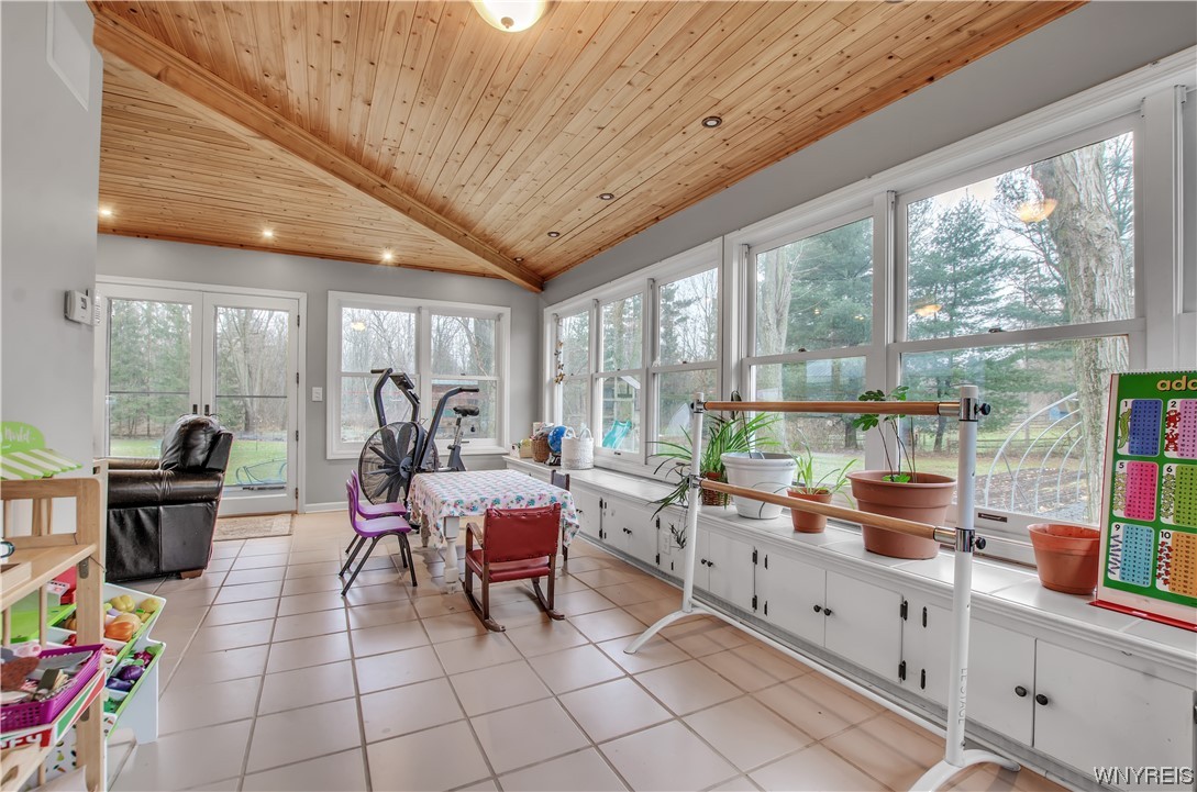 1875 Dodge Road Amherst, NY 14051 - Photo 16 of 30