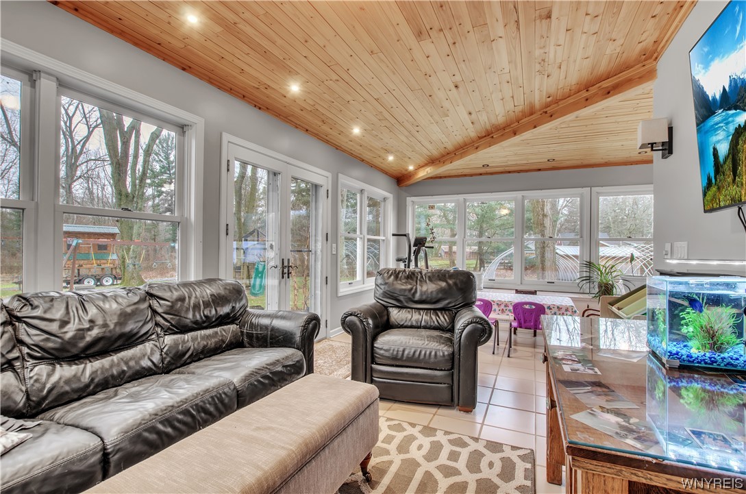 1875 Dodge Road Amherst, NY 14051 - Photo 19 of 30