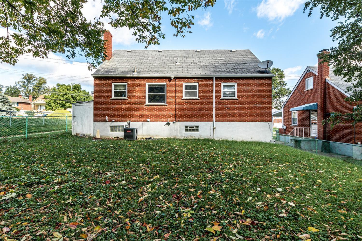 5535 Lawrence Road Cincinnati, OH 45248 - Photo 24 of 25