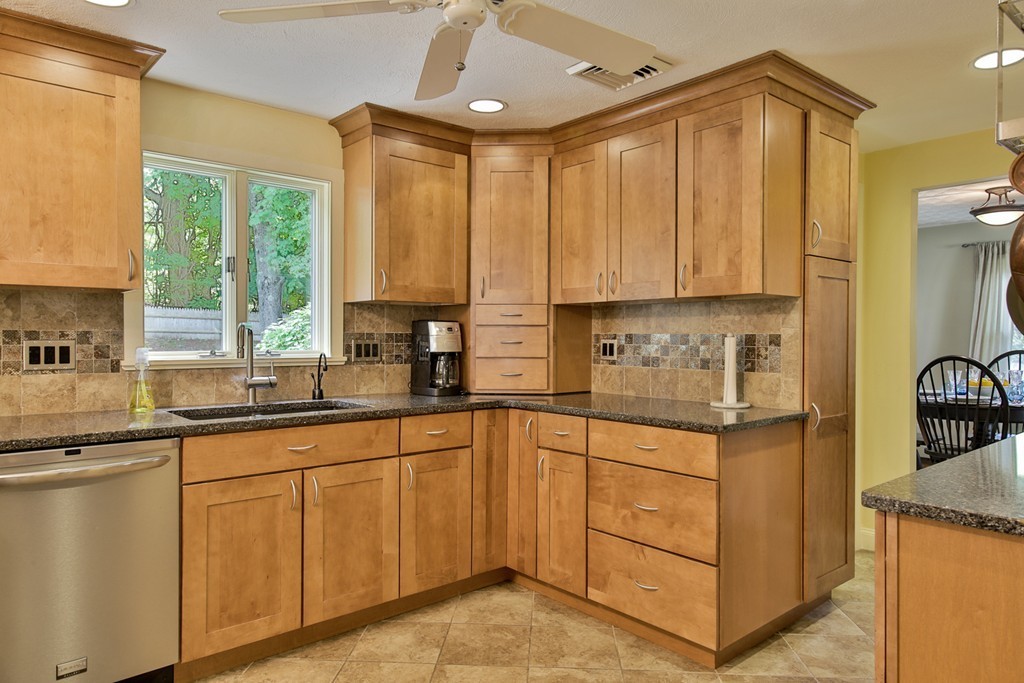 20 Tufts Road Winchester, MA 01890 - Photo 5 of 26 Gallery Image 5