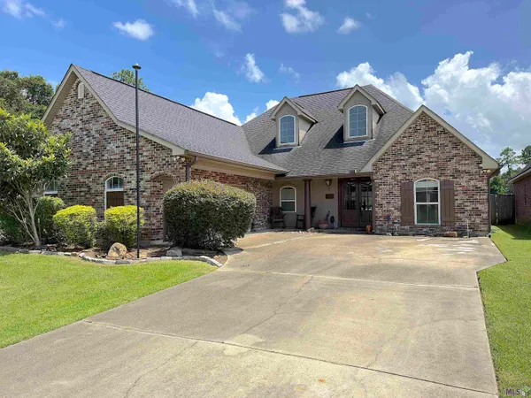 $405,000 | 12578 North Lakeshore Drive, Walker, LA 70785