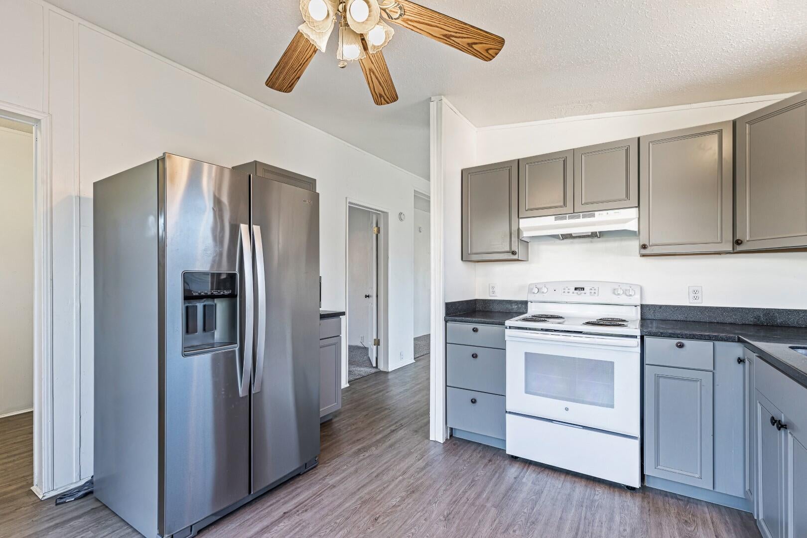 664 Clearview Way Eagle Point, OR 97524 - Photo 11 of 31 14