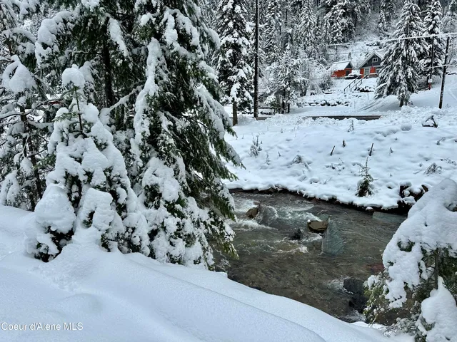 $10,000 | 49 Lower Gem Hill Road, Wallace, ID 83873