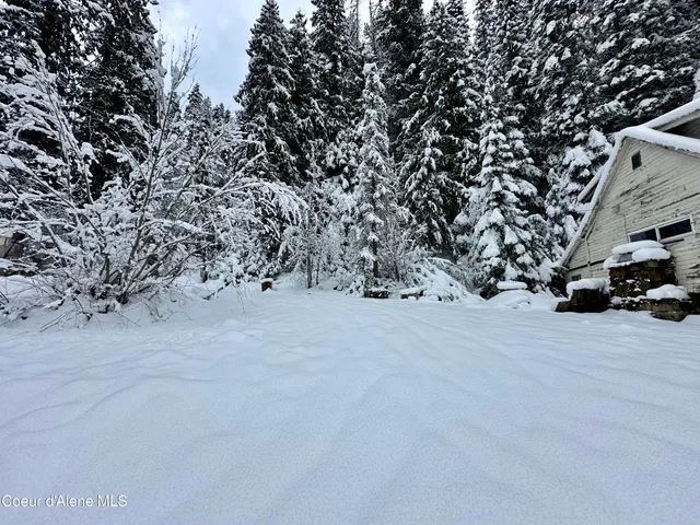 $10,000 | 49 Lower Gem Hill Road, Wallace, ID 83873