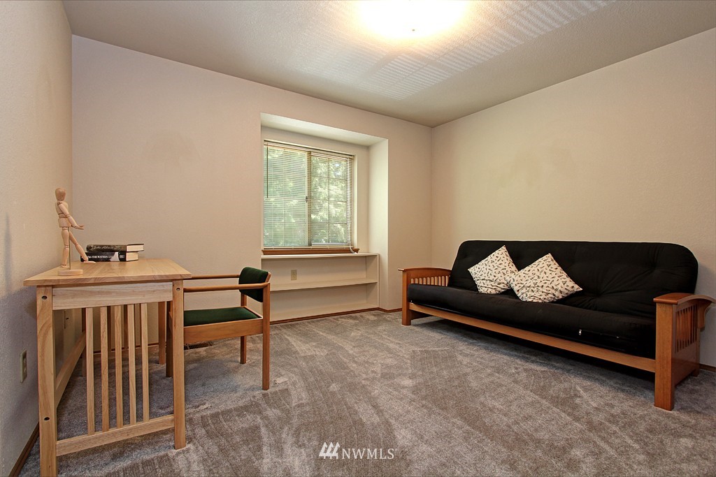 13569 Olympic View Road Northwest Silverdale, WA 98383 - Photo 15 of 19 Gallery Image 15