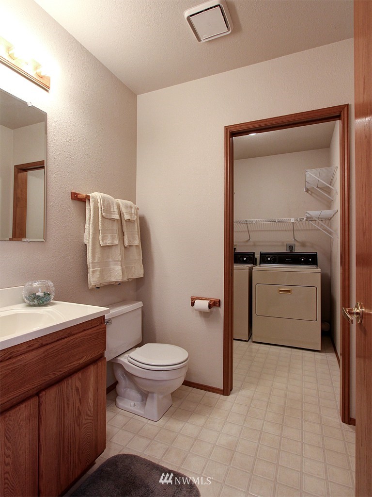 13569 Olympic View Road Northwest Silverdale, WA 98383 - Photo 16 of 19 Gallery Image 16
