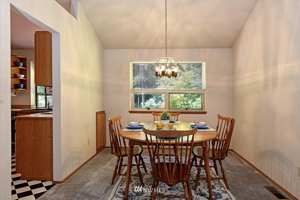13569 Olympic View Road Northwest Silverdale, WA 98383 - Photo 8 of 19 Gallery Image 8