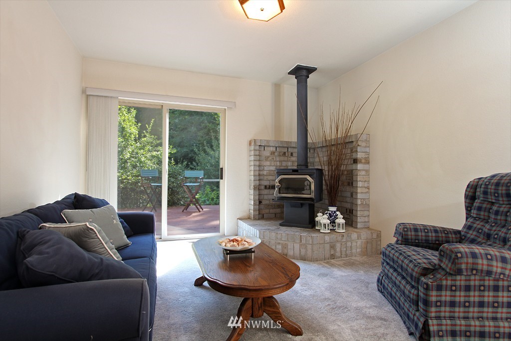 13569 Olympic View Road Northwest Silverdale, WA 98383 - Photo 9 of 19 Gallery Image 9