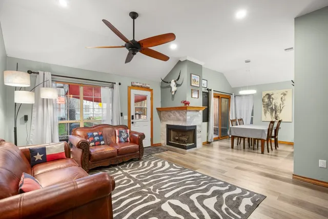 $444,900 | 3015 Sunridge Drive, Austin, TX 78741