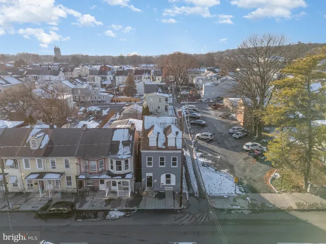 $229,900 | 521 North 10th Street, Lebanon, PA 17046