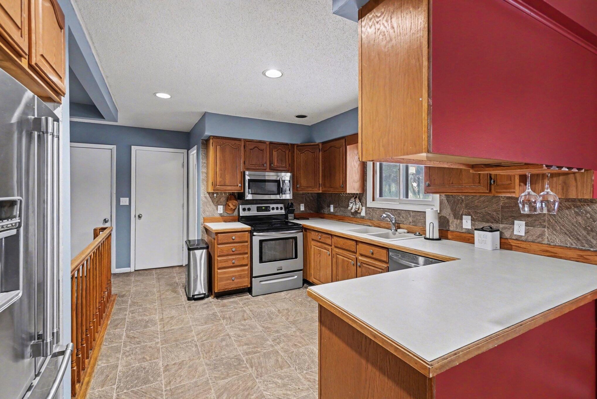 17339 McKinley Road Big Rapids, MI 49307 - Photo 7 of 18 005_file_3002