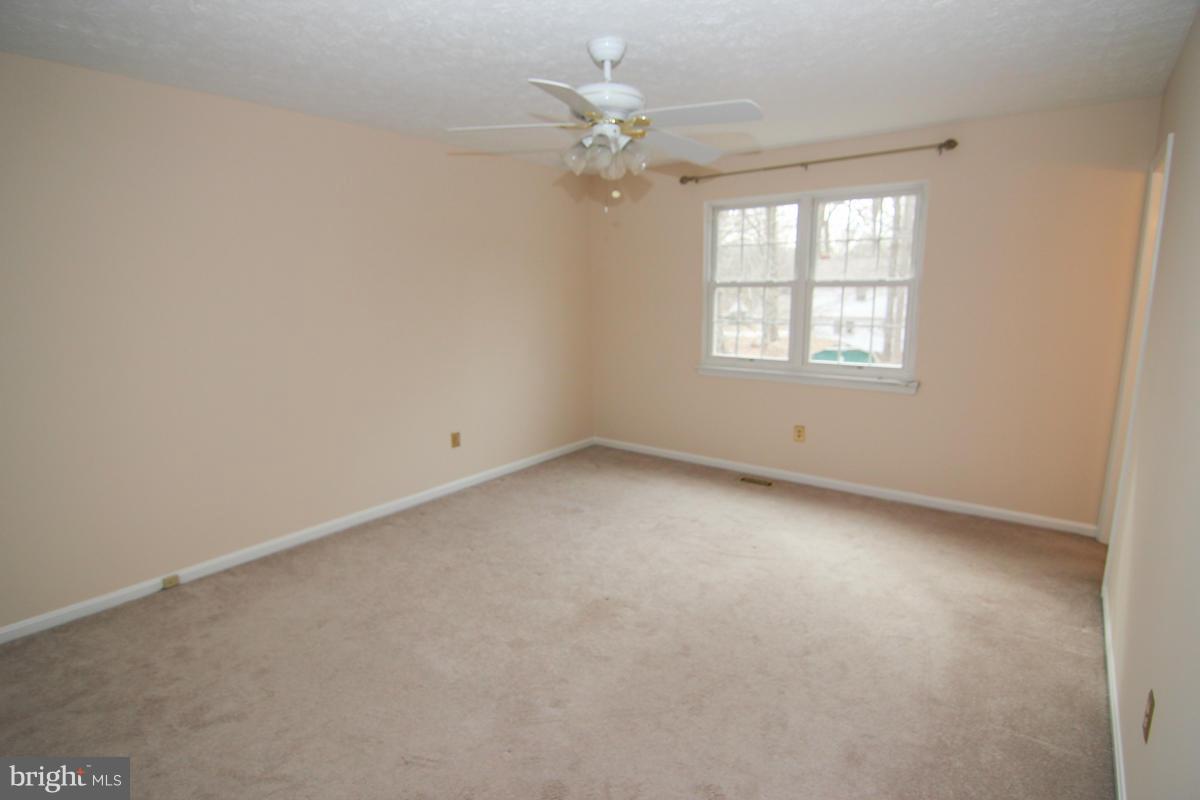 146 Sillery Bay Road Pasadena, MD 21122 - Photo 14 of 30 Bedroom (Master)
