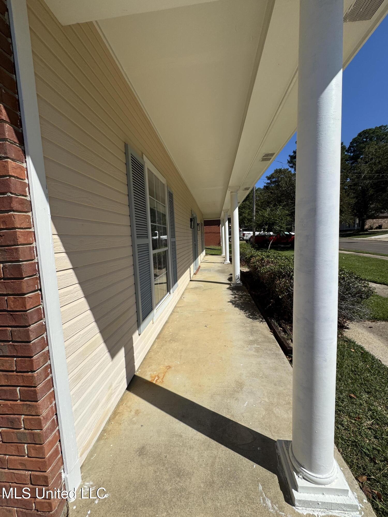 2030 Stockton Place Flowood, MS 39232 - Photo 27 of 34 IMG_0528