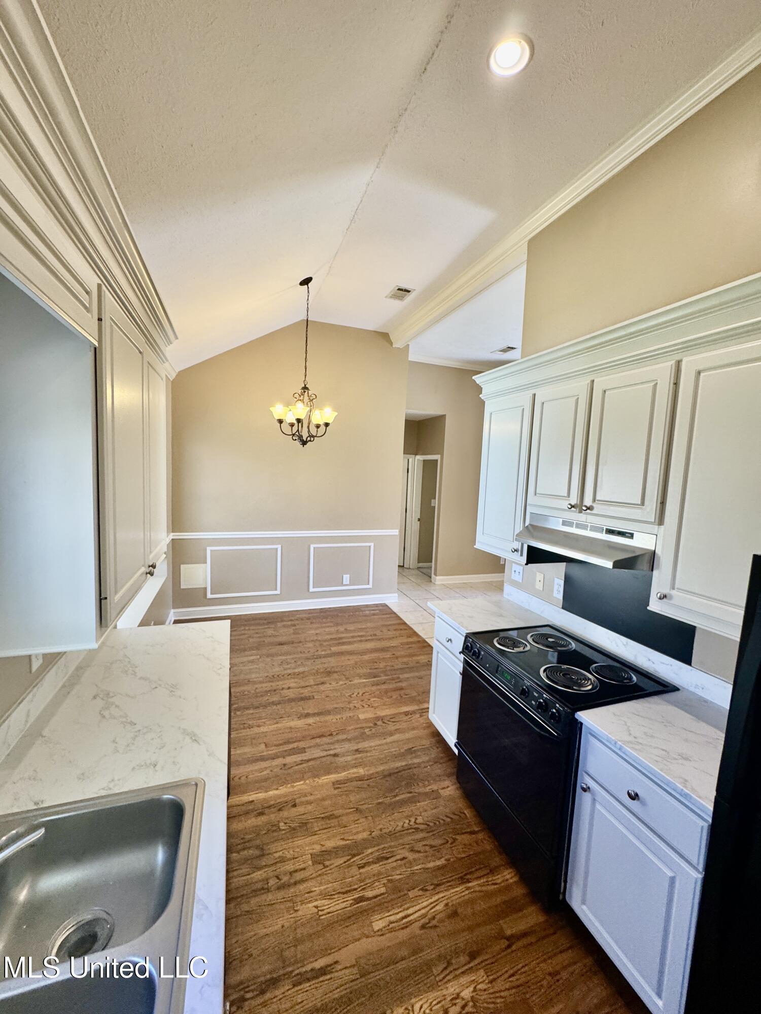 2030 Stockton Place Flowood, MS 39232 - Photo 7 of 34 IMG_0540