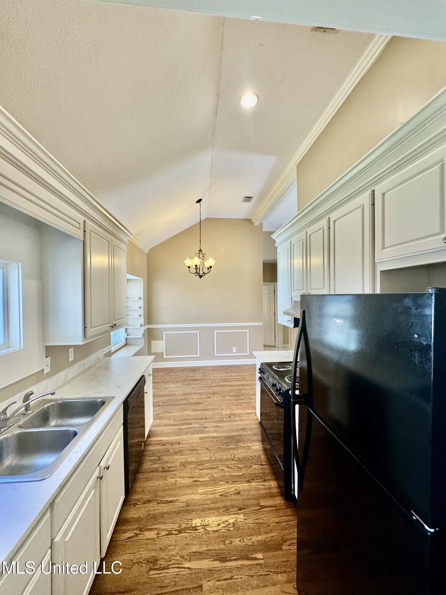 2030 Stockton Place Flowood, MS 39232 - Photo 8 of 34 IMG_0537