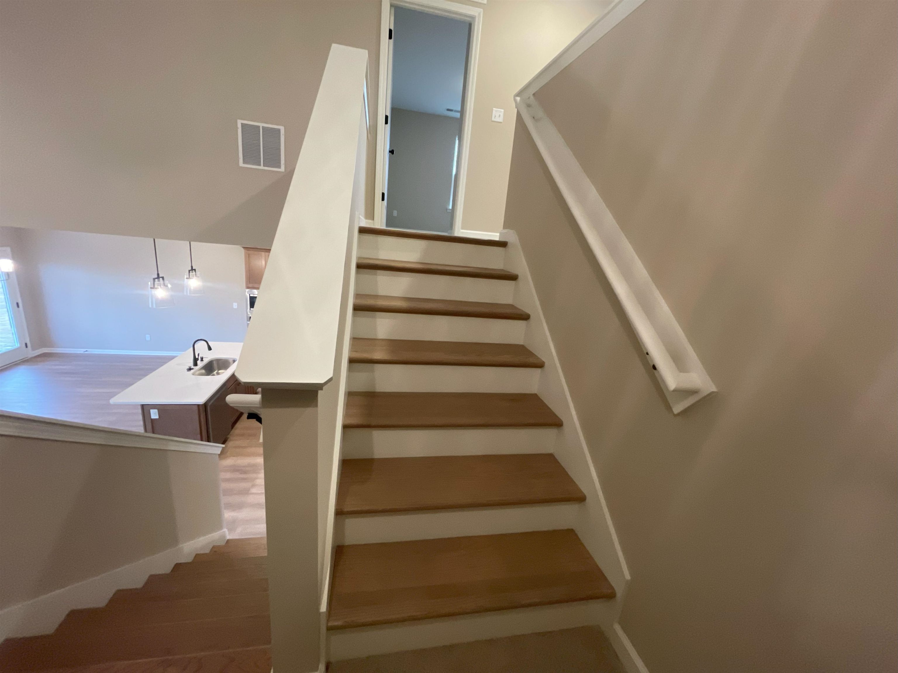 170 Como Lane Atoka, TN 38004 - Photo 13 of 27 a view of entryway and hall