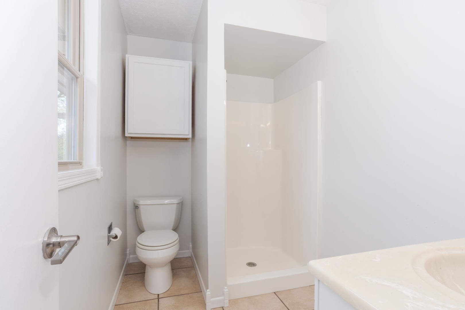 1308 Schroeder Drive Normal, IL 61761 - Photo 20 of 55 a bathroom with a toilet a sink and bathtub