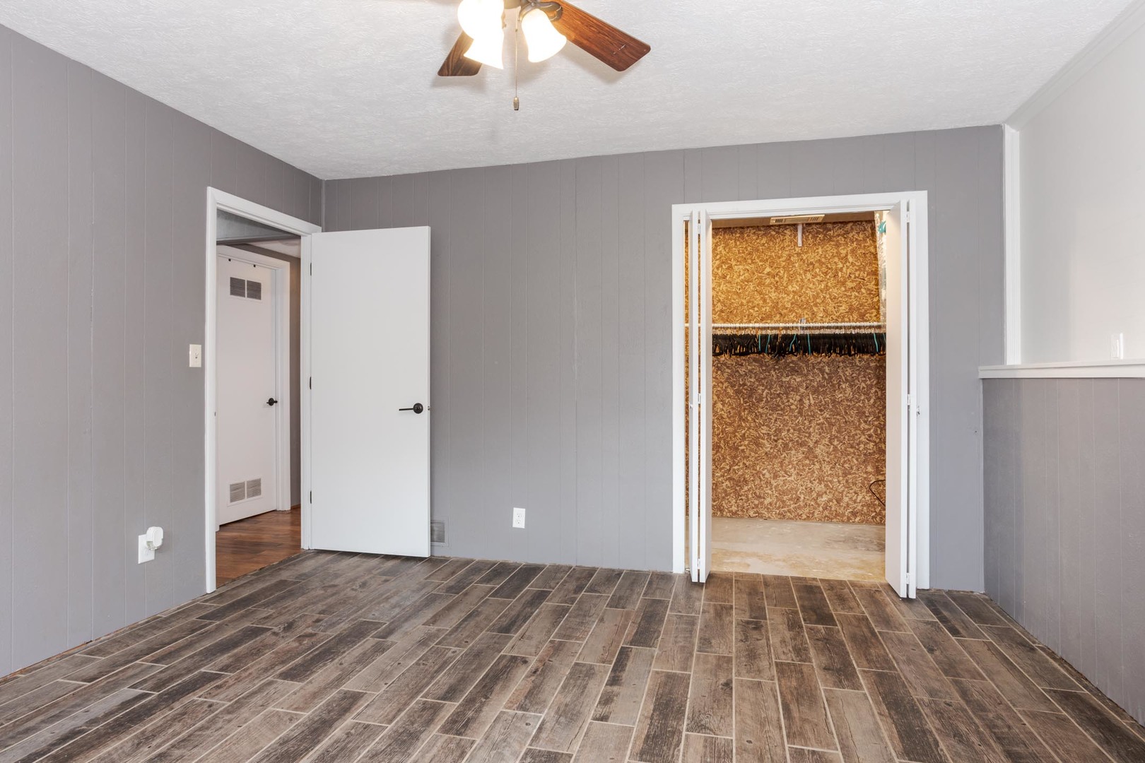 1308 Schroeder Drive Normal, IL 61761 - Photo 41 of 55 an empty room with closet and a window