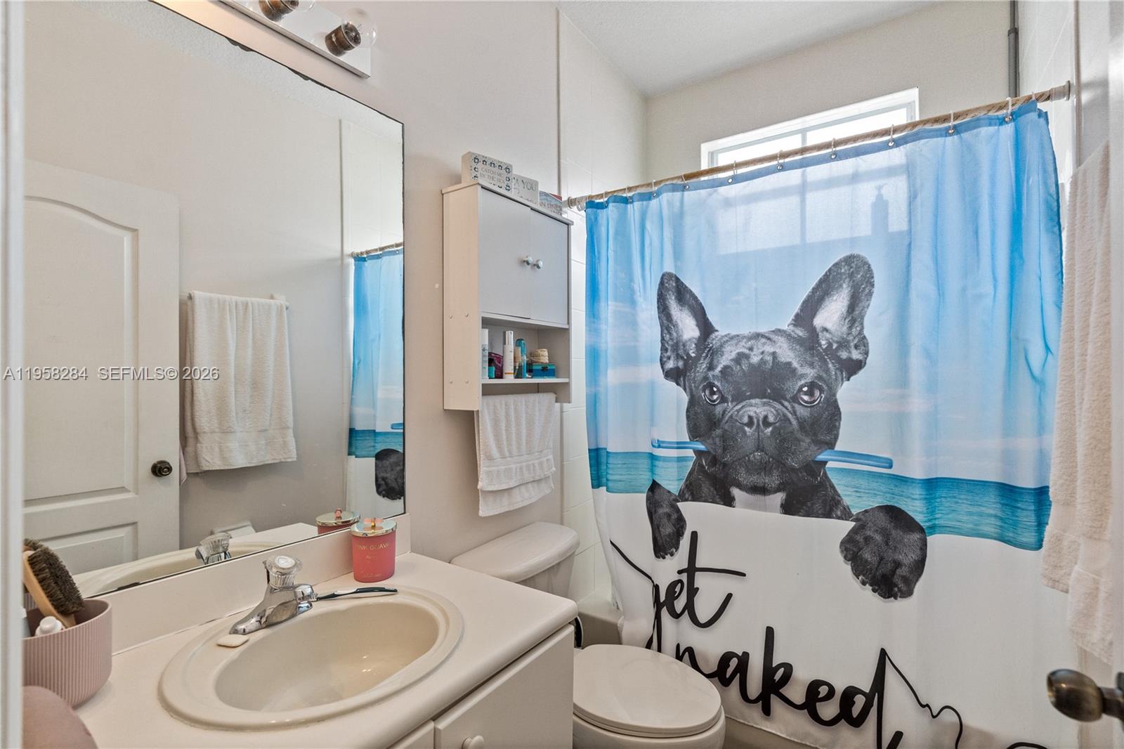 8968 Northwest 180th Terrace Hialeah, FL 33018 - Photo 35 of 67