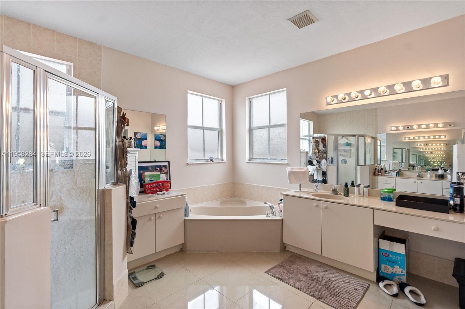 8968 Northwest 180th Terrace Hialeah, FL 33018 - Photo 57 of 67