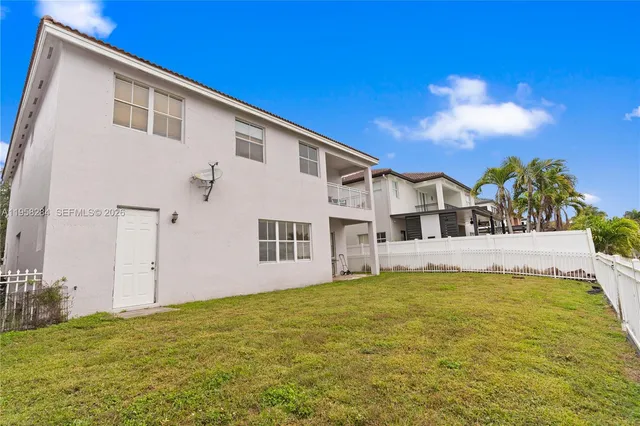 $995,000 | 8968 Northwest 180th Terrace, Hialeah, FL 33018