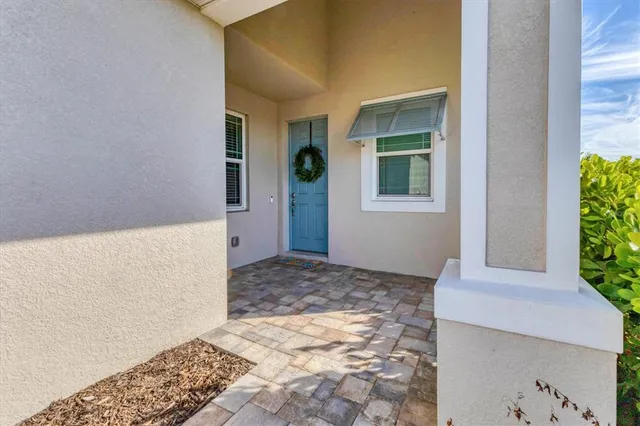 a view of an entryway