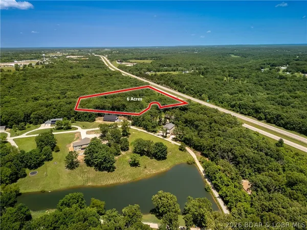 $70,000 | 17-18 Meadow Lake Estates, Eldon, MO 65026