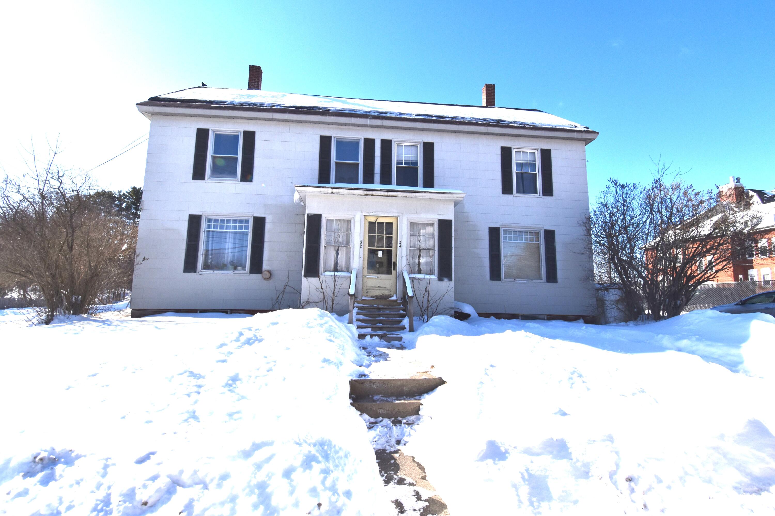32-34 Gold Street Waterville, ME 04901 - Photo 3 of 13 DSC_1557