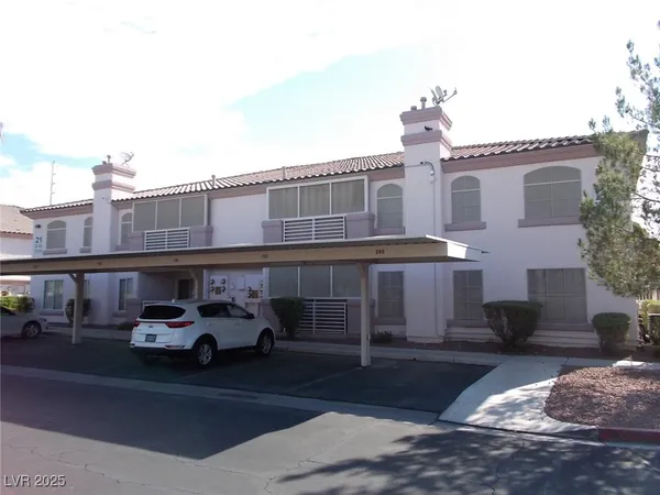 $1,200 | 4555 East Sahara Avenue, Unit 284, Las Vegas, NV 89104