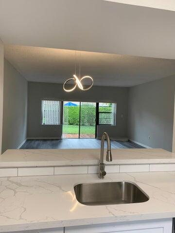 6606 Villa Sonrisa Drive, Unit 914 Boca Raton, FL 33433 - Photo 6 of 12 Villa Sonrisa 6
