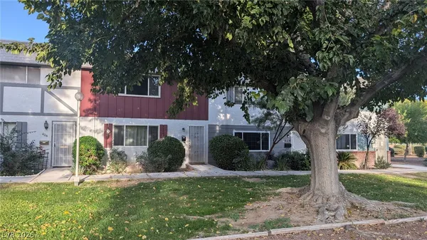 $1,595 | 426 Greenbriar Townhouse Way, Las Vegas, NV 89121
