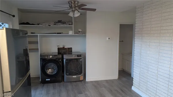 $1,595 | 426 Greenbriar Townhouse Way, Las Vegas, NV 89121