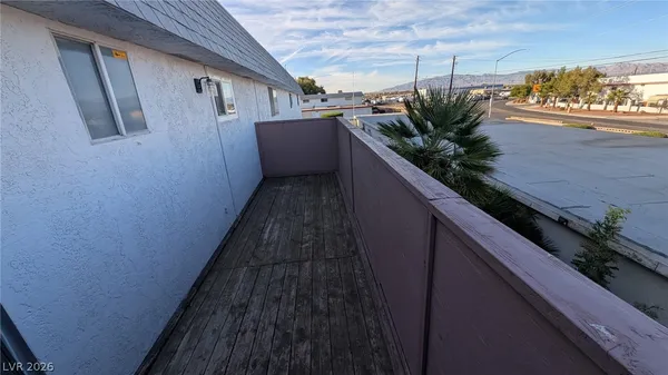 $1,595 | 426 Greenbriar Townhouse Way, Las Vegas, NV 89121