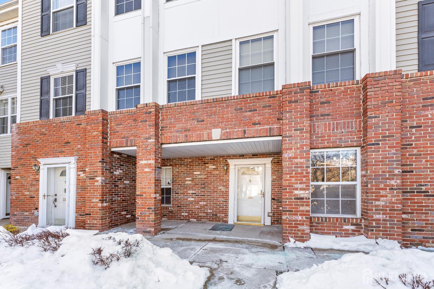 2503 Ridgeview Court Parlin, NJ 08859 - Photo 2 of 37