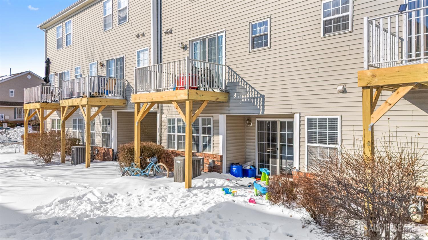 2503 Ridgeview Court Parlin, NJ 08859 - Photo 31 of 37
