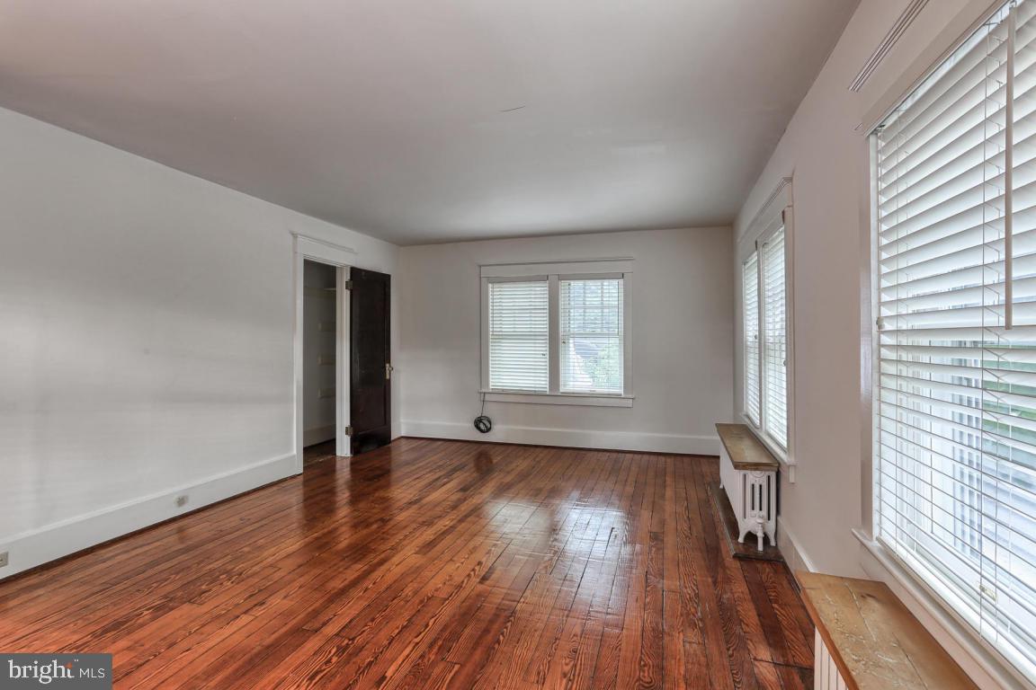 453 South Broad Street Lititz, PA 17543 - Photo 14 of 30
