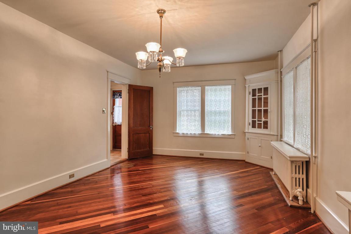 453 South Broad Street Lititz, PA 17543 - Photo 8 of 30