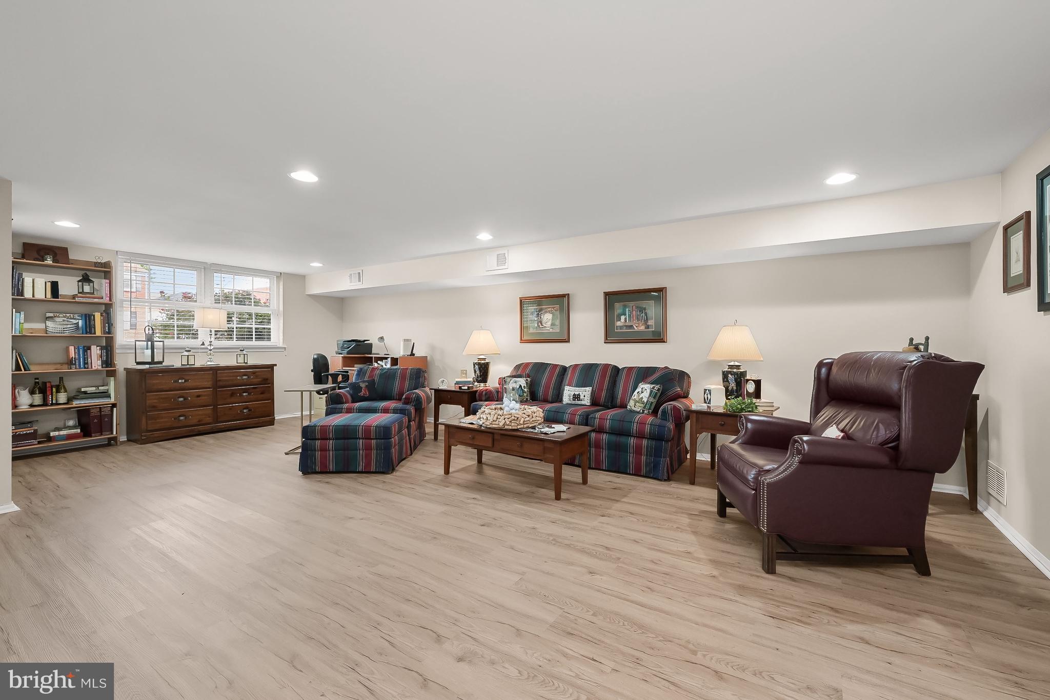 5645 Chelwynd Road Halethorpe, MD 21227 - Photo 28 of 43 Recreation Room