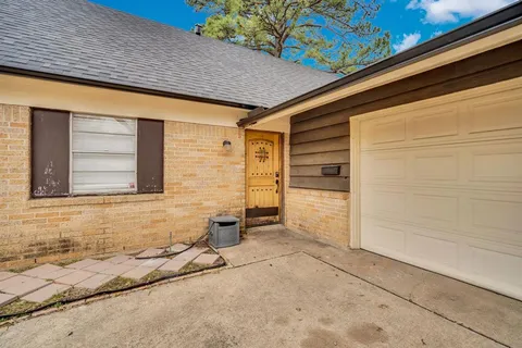 $345,000 | 1208 Woodbrook Street, Arlington, TX 76011