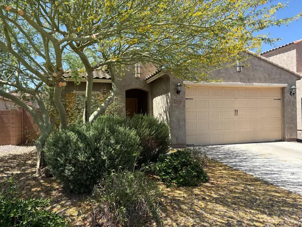 $2,390 | 2656 East Gillcrest Road, Gilbert, AZ 85298