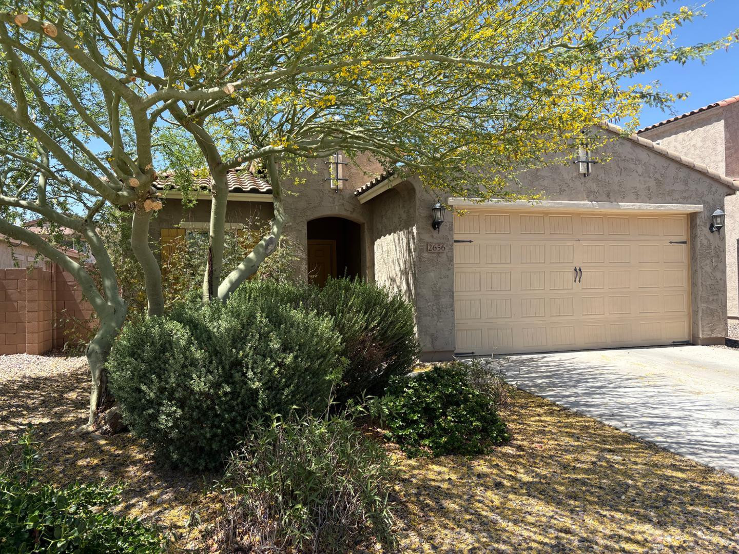 2656 East Gillcrest Road Gilbert, AZ 85298 - Photo 1 of 24 Photo #1