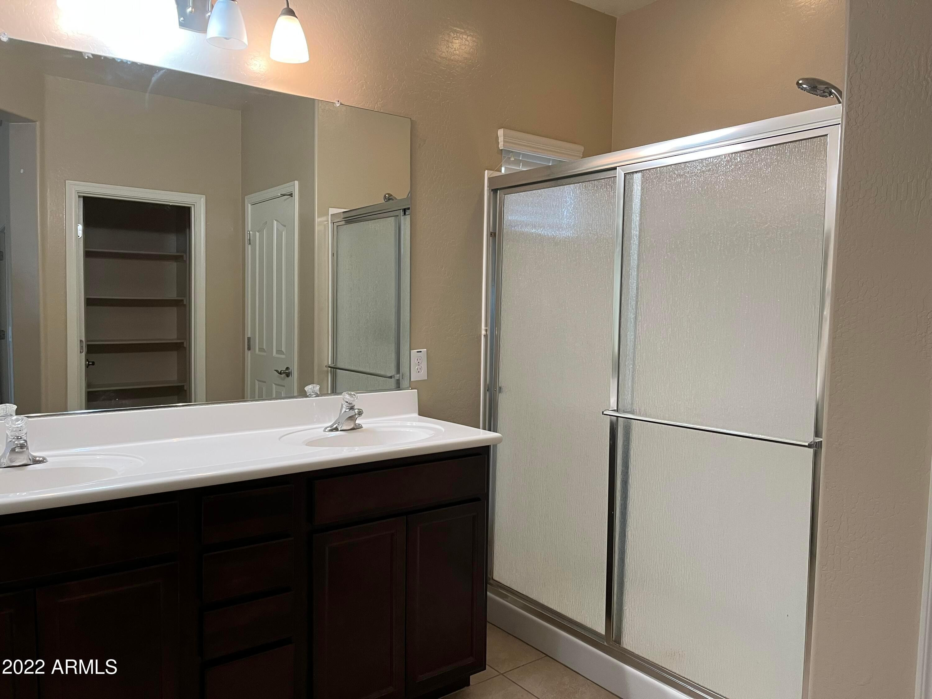 2656 East Gillcrest Road Gilbert, AZ 85298 - Photo 11 of 24 Photo #11