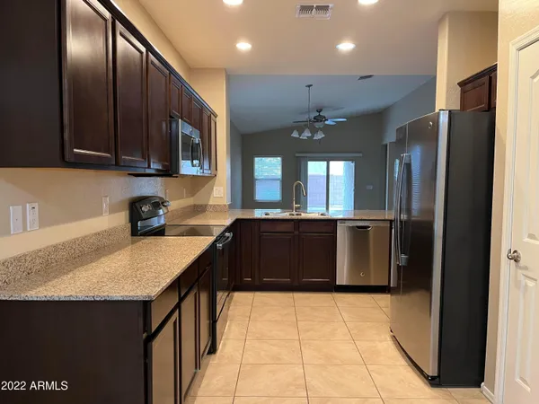 $2,390 | 2656 East Gillcrest Road, Gilbert, AZ 85298