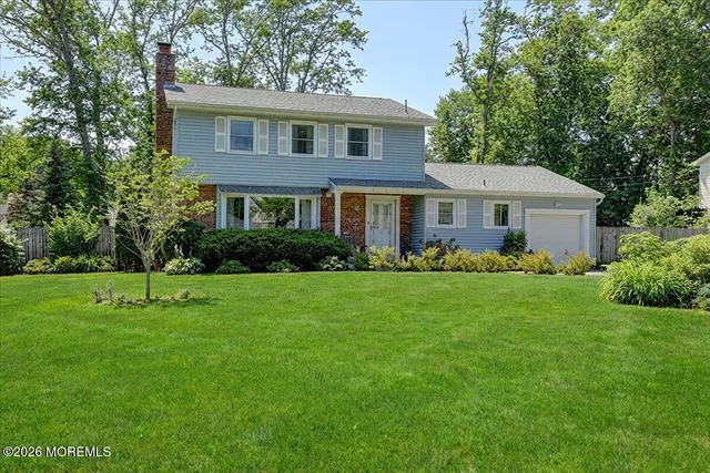 $749,000 | 31 Bunker Hill Drive, Manalapan, NJ 07726