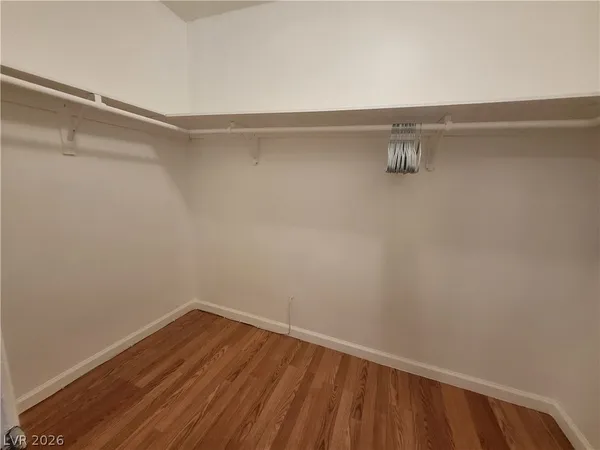 $2,500 | 7180 Polaris Avenue, Las Vegas, NV 89118