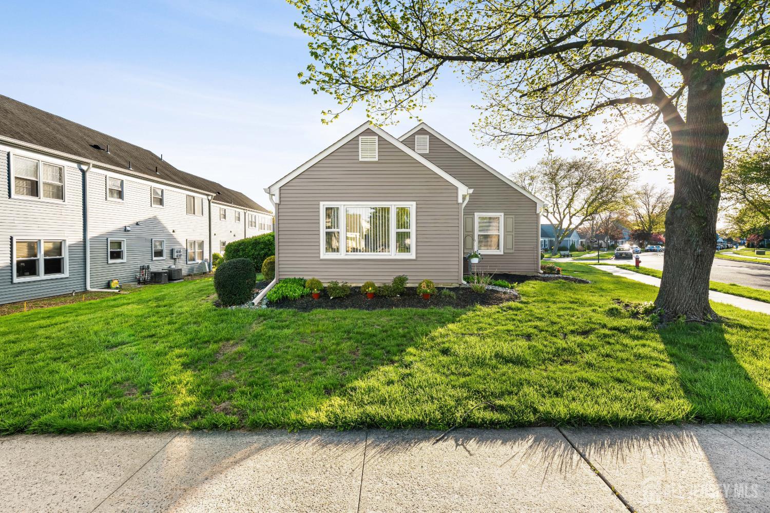337 A Old Nassau Road, Unit A Monroe Township, NJ 08831 - Photo 24 of 42